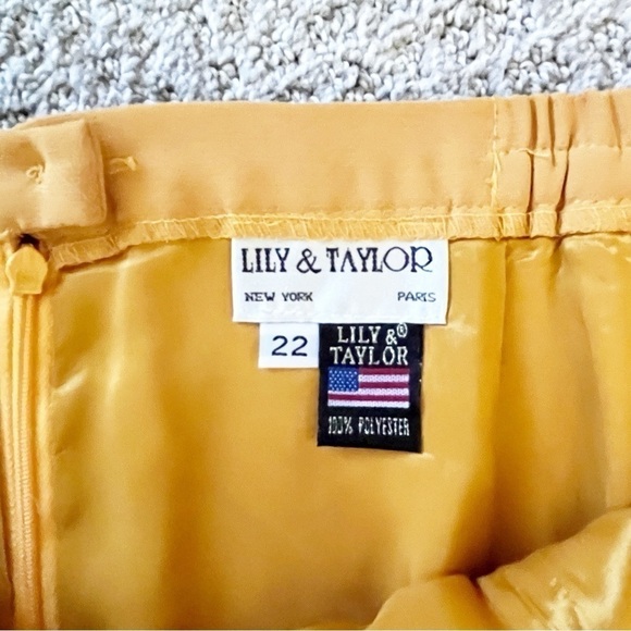 Lily & Taylor Women’s Mustard Gold Trumpet Skirt Sz 22 Suit Mermaid Flare - Picture 3 of 5